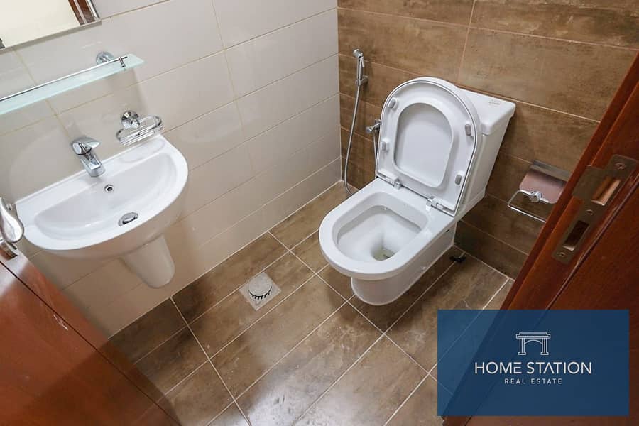 CHILLER AC FREE BRAND NEW BALCONY VACANT NOW PARKING NEAR MOE - Image 10