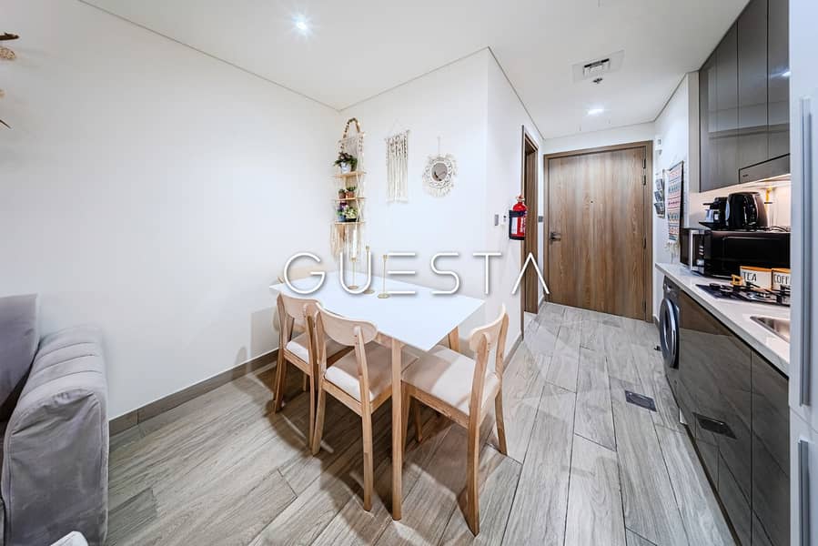 Pool View | Urban living | All Bills Incl - Image 8