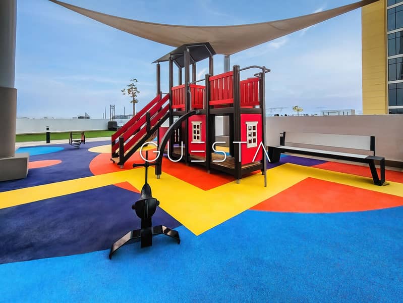 Pool View | Urban living | All Bills Incl - Image 25