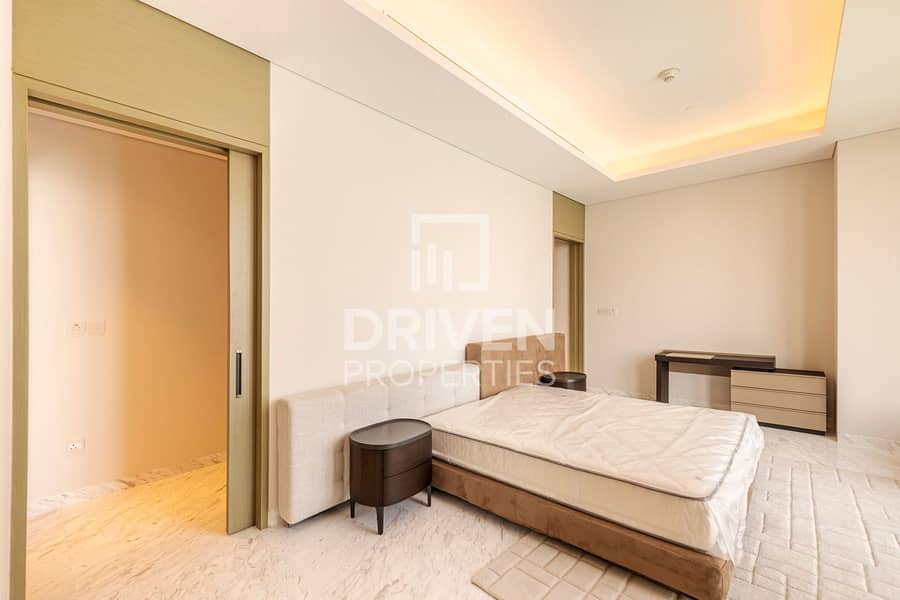 Ultra-Luxury Designer Finished Exquisite Penthouse - Image 9