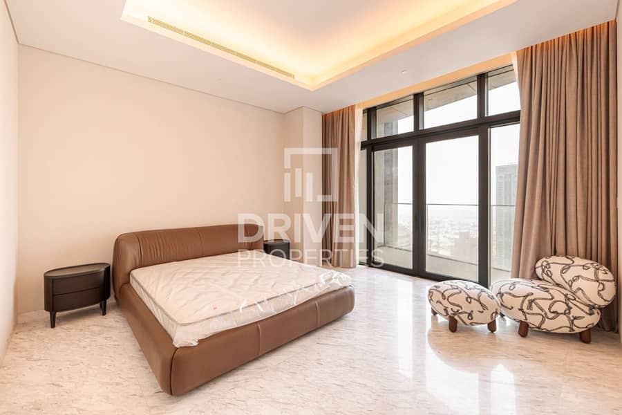 Ultra-Luxury Designer Finished Exquisite Penthouse - Image 13