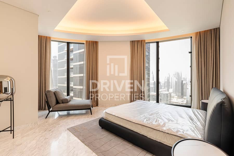 Ultra-Luxury Designer Finished Exquisite Penthouse - Image 16