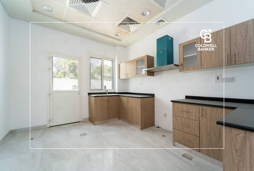 Single Row | Spacious | Customized | Private Pool