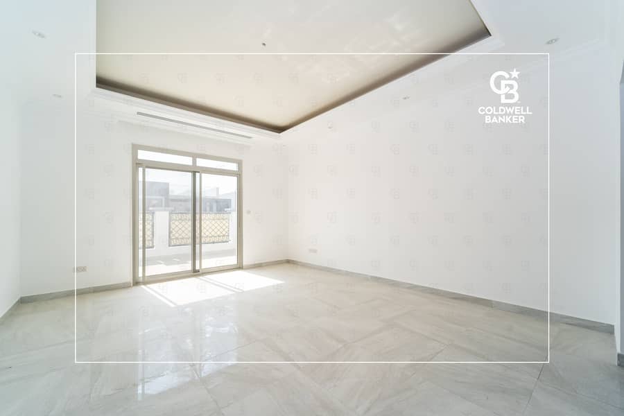 Single Row | Spacious | Customized | Private Pool - Image 12