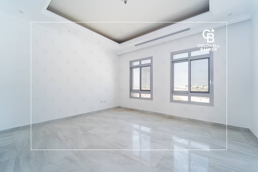 Single Row | Spacious | Customized | Private Pool - Image 18