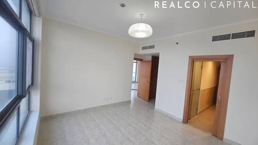 1 Bedroom Flat for Rent in The Views, Dubai - Spacious 1BR | Corner | Vacant