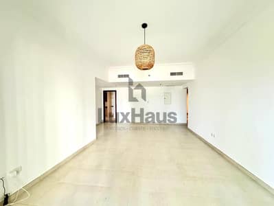 2 Bedroom Flat for Rent in Jumeirah Lake Towers (JLT), Dubai - Living Area. jpg