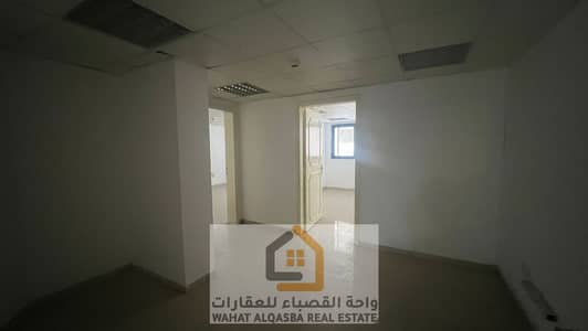 مکتب  للايجار في المجاز، الشارقة - IMG-20250920-WA0052. jpg