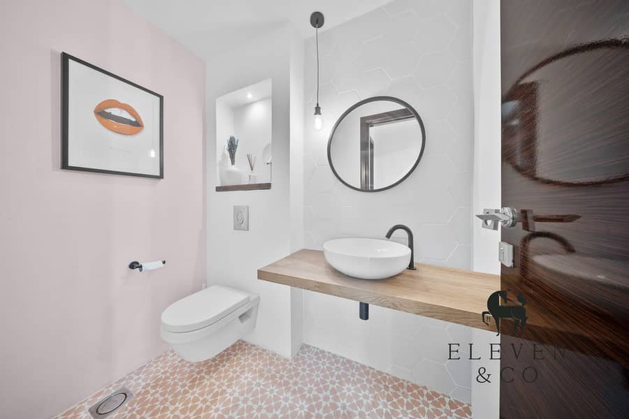 Extended | Upgraded | 4 Bed Villa