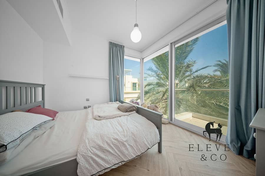 Extended | Upgraded | 4 Bed Villa