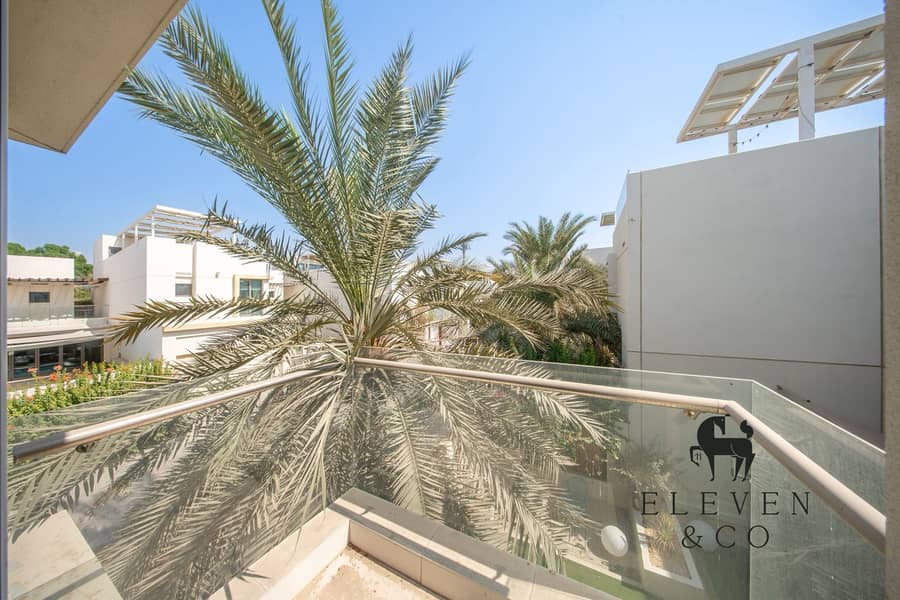 Extended | Upgraded | 4 Bed Villa - Image 6