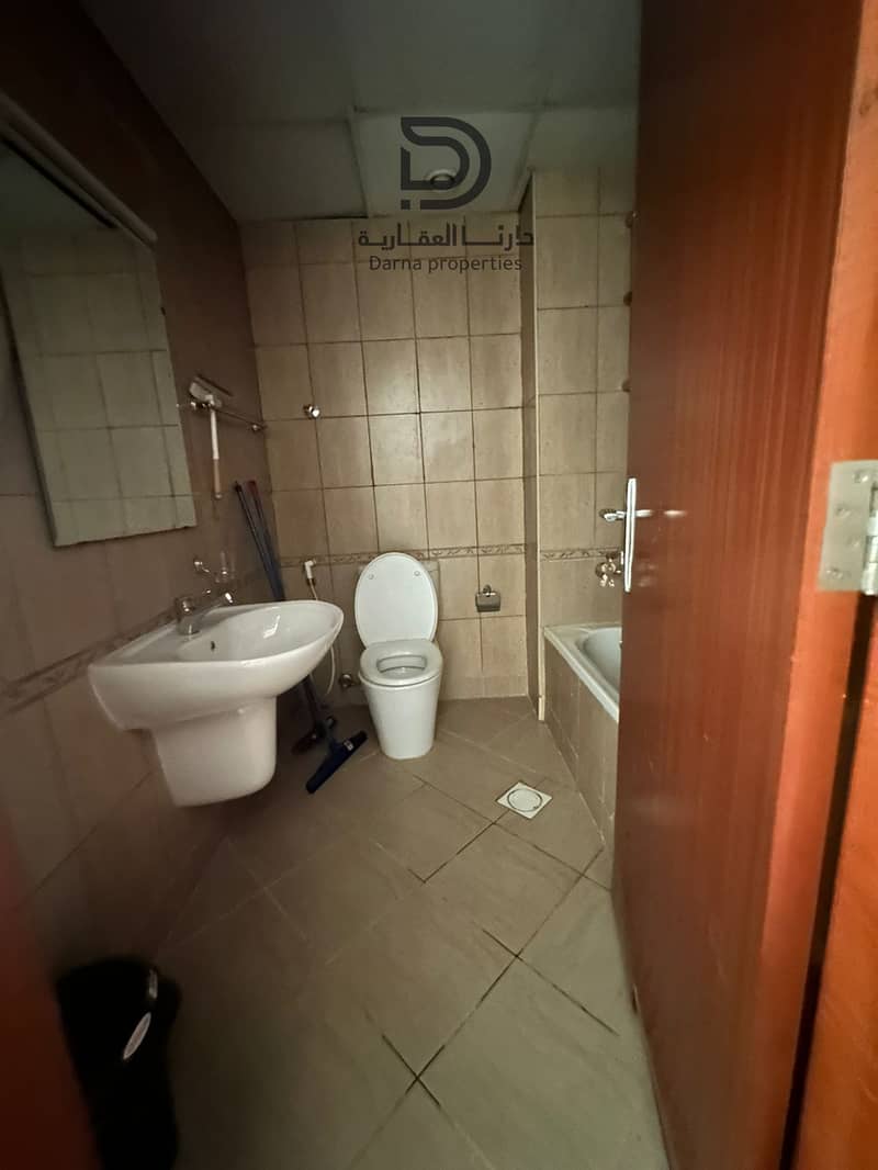 7 1000103424. jpg