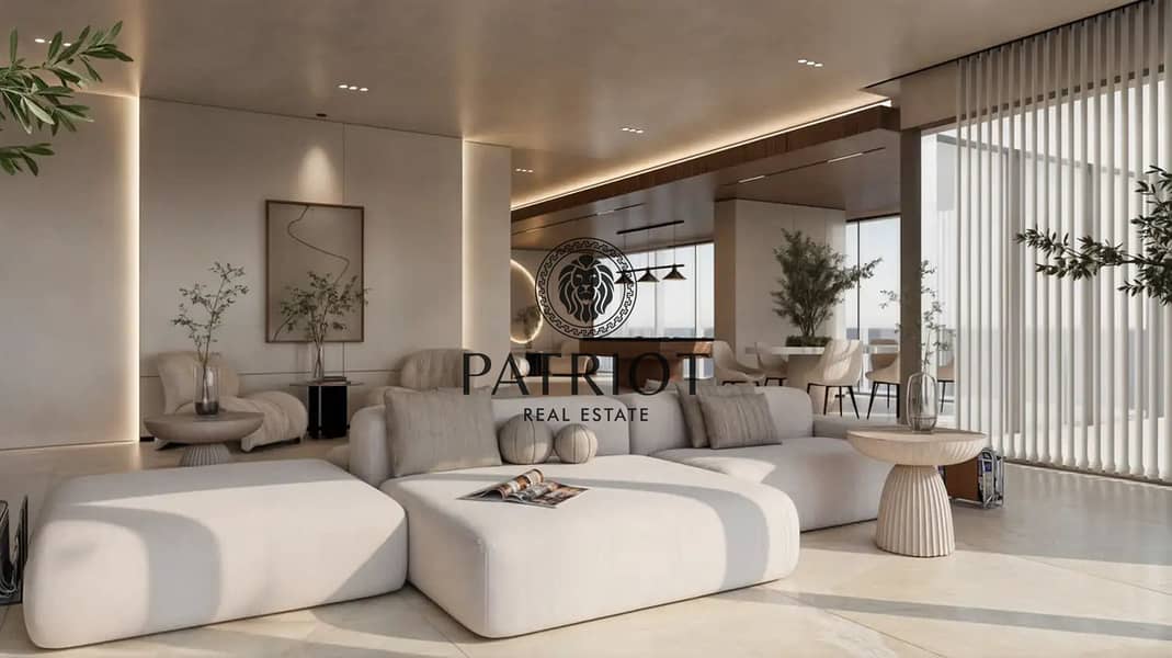4 interior-1. jpg