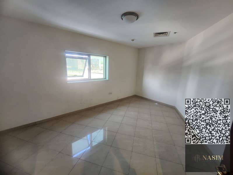 18 c9eeb695-49cc-4d16-be6f-6d7affaab788. jpg