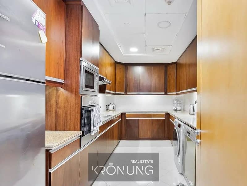 Stunning 2 Bed | Marina canal view | Furnished