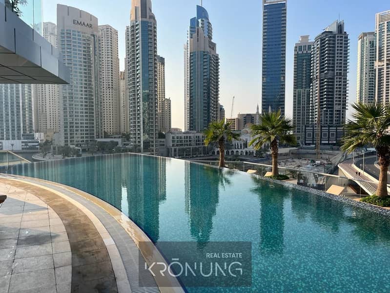 Stunning 2 Bed | Marina canal view | Furnished - Image 9