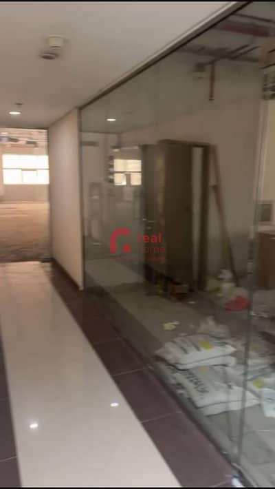 مکتب  للبيع في مدينة الإمارات‬، عجمان - WhatsApp Image 2025-09-20 at 18.33. 06_aa892d6c. jpg