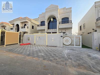 فیلا 5 غرف نوم للبيع في الحليو، عجمان - photo_5940386249854535983_y. jpg