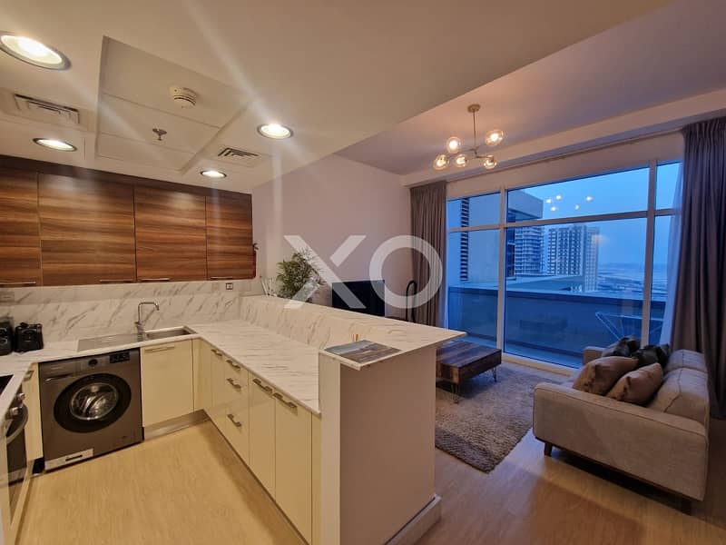 Modern | Upgraded | Vacant | Great Views Modern | Upgraded | Vacant | Great Views