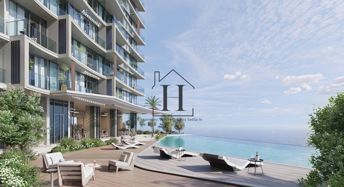 4 Cala del Mar - pool deck. jpg