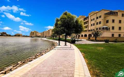 1 Спальня Апартамент Продажа в Ясмин Вилладж, Рас-эль-Хайма - yasmin lake (1). jpg