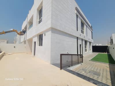 5 Bedroom Apartment for Rent in Hoshi, Sharjah - 20250918_114922. jpg