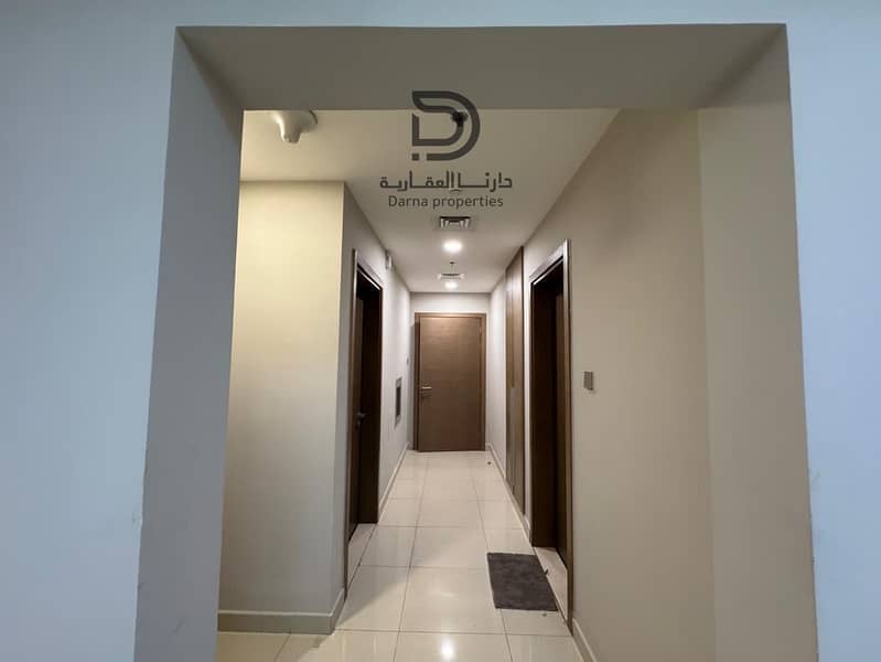 19 dcfddcc2-1449-45ad-a0cf-532e726bd356. jpg