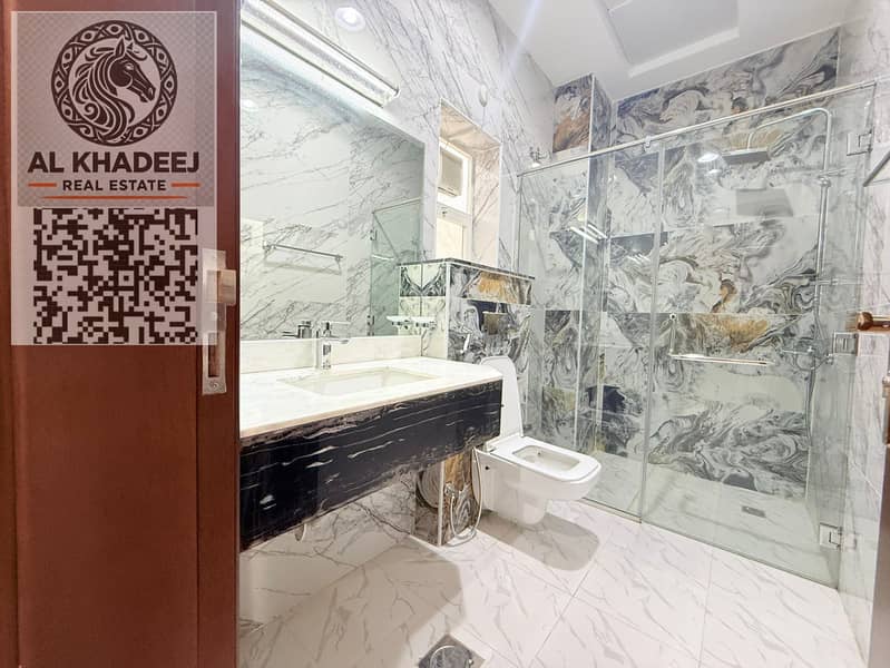 18 24fc4dca-8a77-408a-b859-88ea8364a433. jpg