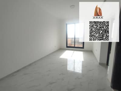 شقة 2 غرفة نوم للايجار في الروضة، عجمان - صورة واتساب بتاريخ 1447-03-29 في 11.37. 53_8a902518. jpg