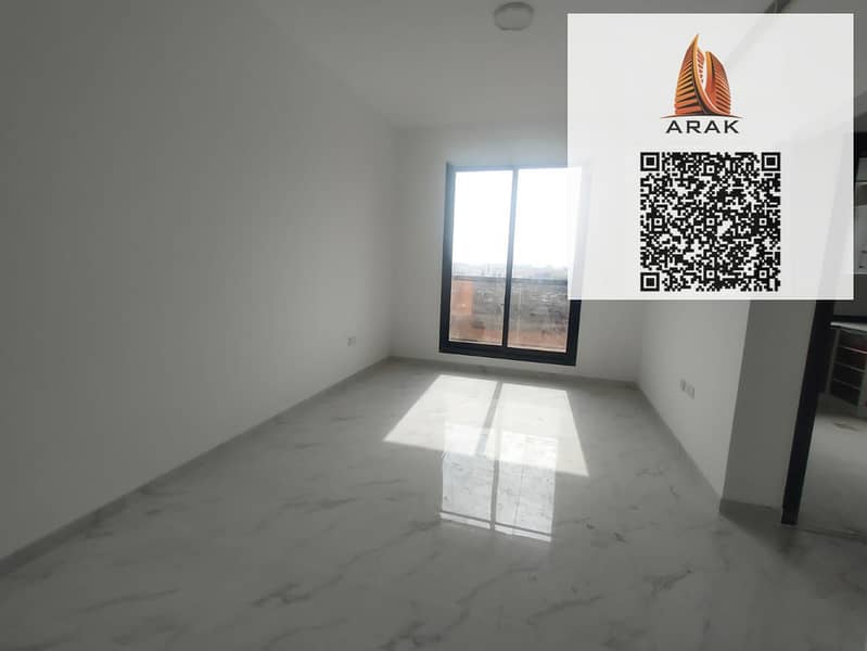 8 صورة واتساب بتاريخ 1447-03-29 في 11.37. 53_c4ce478b. jpg