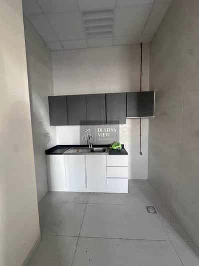 Studio for Rent in Hoshi, Sharjah - IMG_2482. jpg