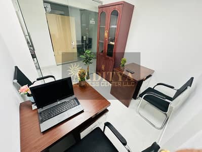 مکتب  للايجار في ديرة، دبي - 15c3d9fc-31da-464b-828f-a192317b68b7. jpg