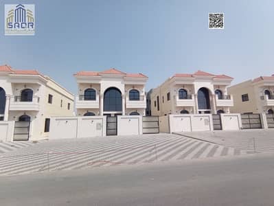 فیلا 5 غرف نوم للبيع في الحليو، عجمان - photo_5942870269959980850_y. jpg