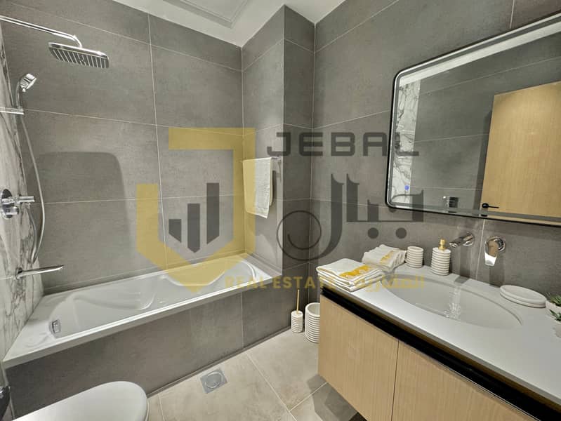 7 Bathroom  Ajman Creek Towers (6). jpg