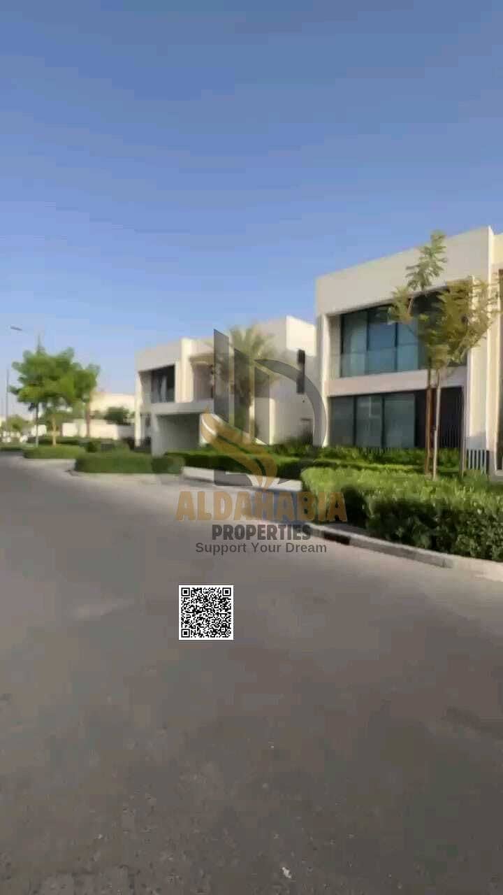 28 WhatsApp Image 2025-09-20 at 14.41. 18 (1). jpeg
