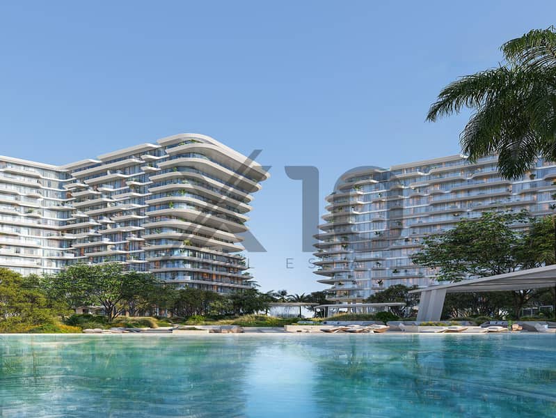 17 Swimming Pool. jpg