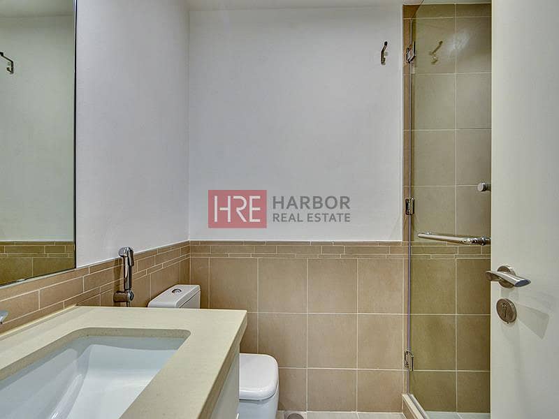 Modern Apartment | Prime Location | Large Layout - Image 14