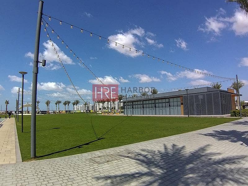 Modern Apartment | Prime Location | Large Layout - Image 26