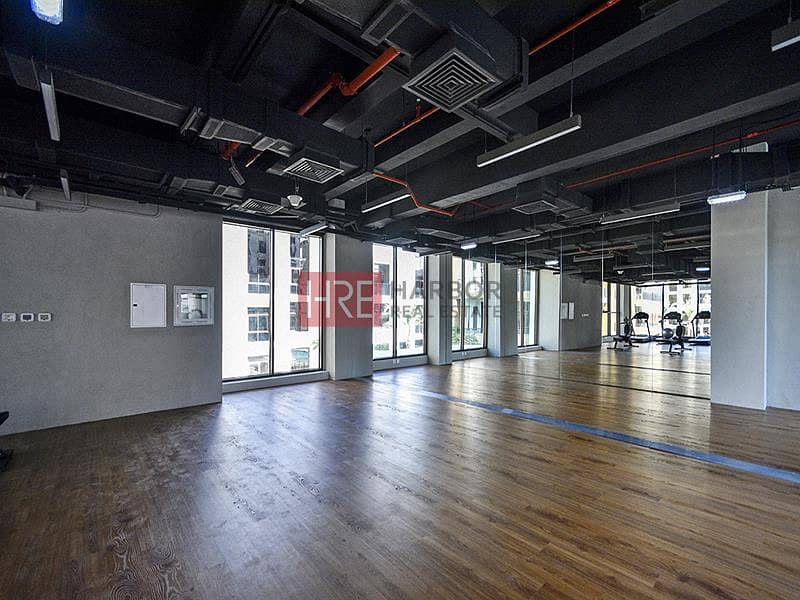 Modern Apartment | Prime Location | Large Layout - Image 36