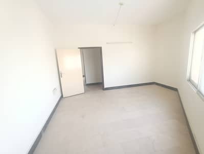 شقة 2 غرفة نوم للايجار في مويلح، الشارقة - IMG20250922105750. jpg