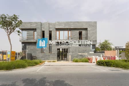 6 Bedroom Villa for Sale in Yas Island, Abu Dhabi - Single Row | Corner 6BR w/ Balcony | Laundry Area