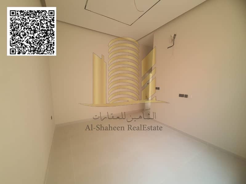 13 bcc033d2-08ca-4842-afa2-2dadf76fb975. jpg