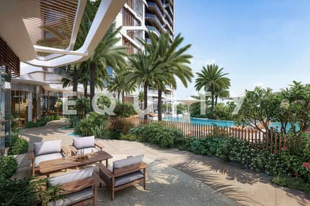 2 Bedroom Flat for Sale in Jumeirah Heights, Dubai - Infinity Pool | Jumeirah Islands | Lake Surroundings