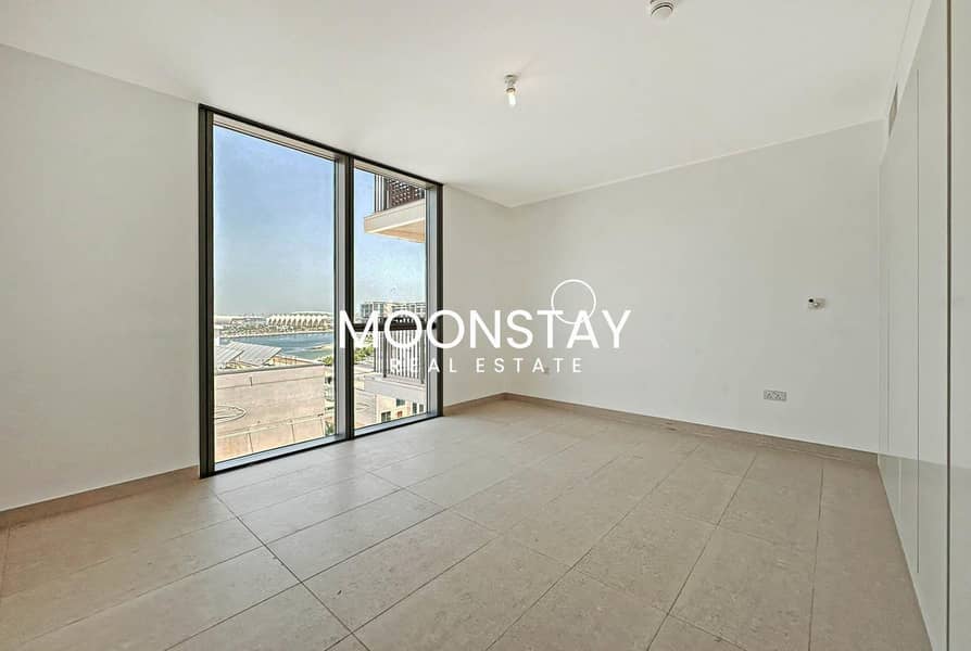 Luxury unit | Prime Location | Corner | Canal View