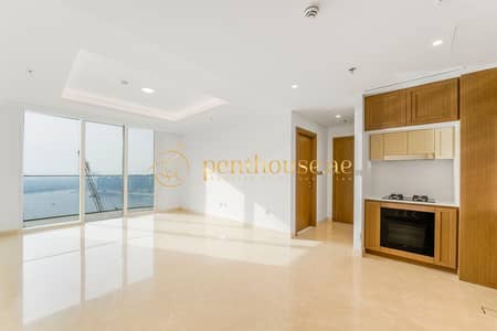 1 Bedroom Apartment for Rent in Dubai Harbour, Dubai - High Floor | Panoramic Sea View | Beachside Living