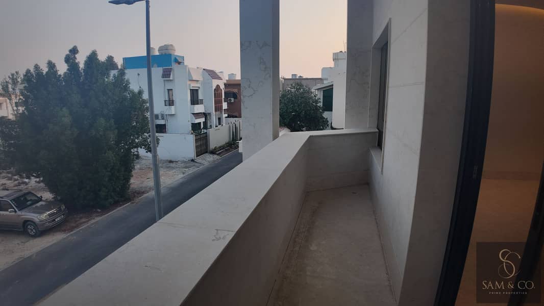 32 DJI_20250919175110_0692_D. JPG