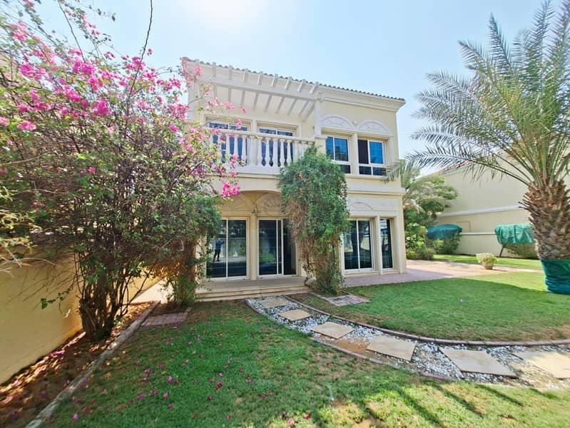 Park Facing |Freshly Painted |Clean |Easy Access