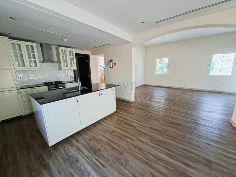 Park Facing |Freshly Painted |Clean |Easy Access