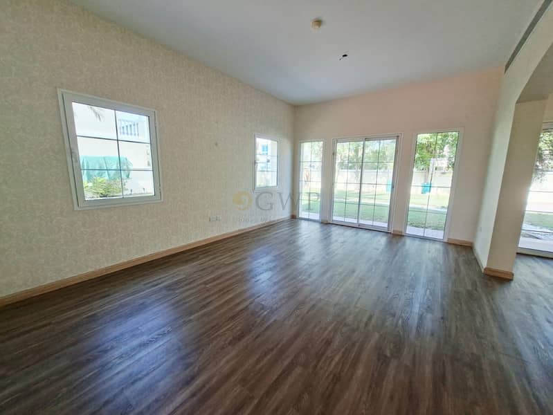 Park Facing |Freshly Painted |Clean |Easy Access