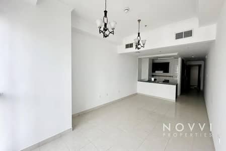 Studio for Rent in Business Bay, Dubai - Unfurnished | Skyline Views | Near Metro Station